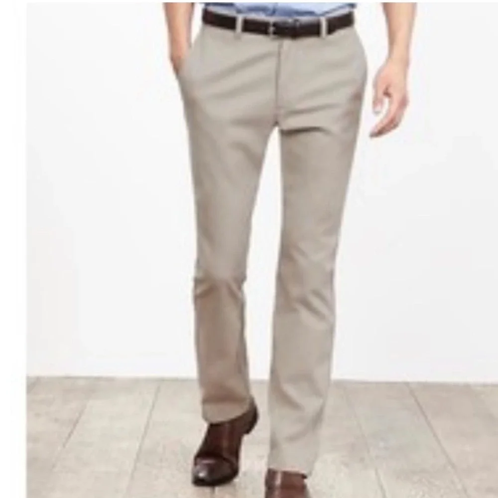 Banana Republic Aiden Chino Mens 32x30 Khaki Slim Fit Stretch Cotton Pants
